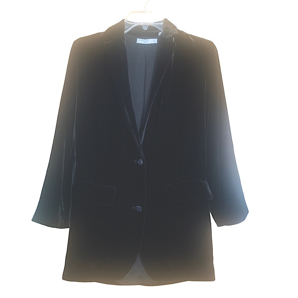 Vince Black Velvet Single Breasted Relaxed fit Blazer Size 0